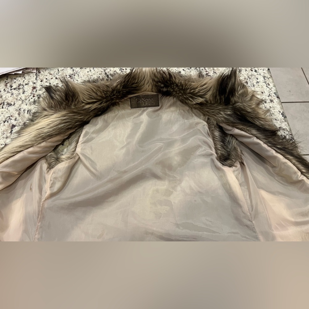 Ci Sono Faux Fur Vest by Cavalini - Picture 6 of 8